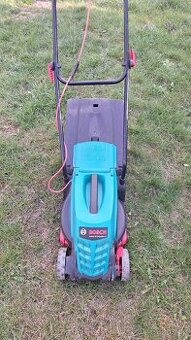 Elektrická sekačka Bosch