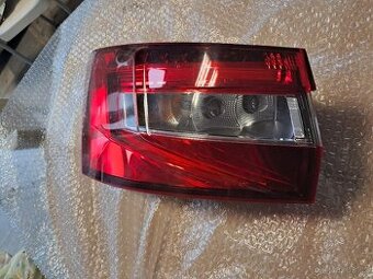 Světlo LZ Superb III kombi 3V9945207