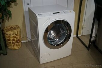 Pračka Miele softtronic W 4144, 1400 otáček na 7 kg