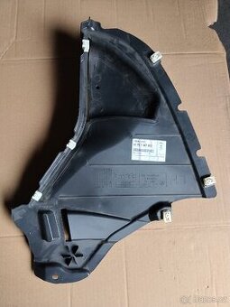 BMW 7 G11/G12 plast nárazníku