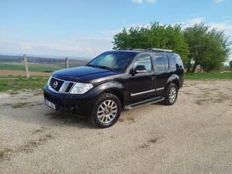 Nissan Pathfinder r. 2011, V6, 3.0 DCI 170 kW