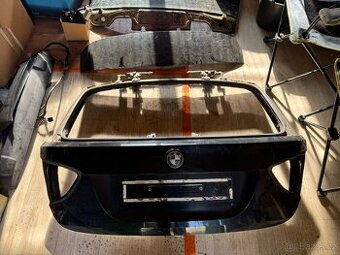 BMW E91 víko kufru