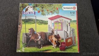 Schleich micí box a stak pro koniky