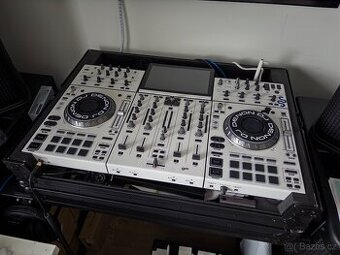 DENON PRIME 4 - TOP STAV