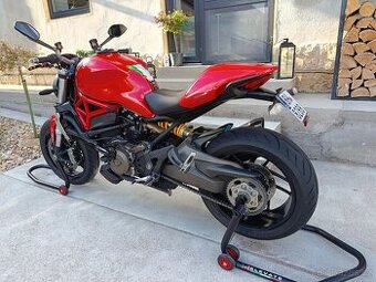 Ducati Monster 1200 / koupeno ČR / 21.000km / nebourané