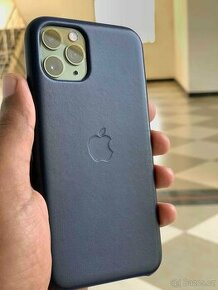 iPhone 11 Pro kožené pouzdro jako nové. Original. Apple