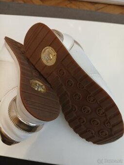 MICHAEL KORS BOTY SPORTOVNI VEL.39 - 1