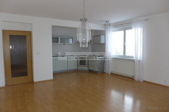 Pronájem novostavby bytu 3+kk s balkonem, garáží a parkovací
