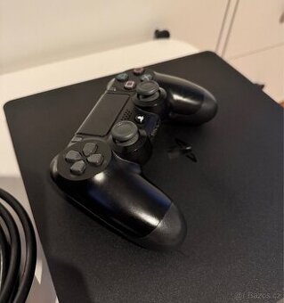 Playstation 4 Slim