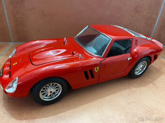 Ferrari 250 GTO, Bburago, 1:18