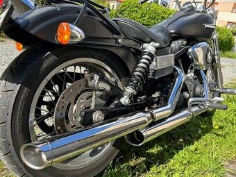 Harley Davidson FXDB Dyna Street Bob