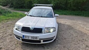 Škoda superb 2.8. V6