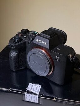 SONY A7IV + SIGMA 24-70mm F2.8II - bezkonkurenční STAV 11/10