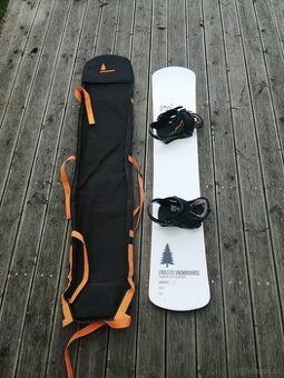 Snowboard Endless 142 s vázáním Burton