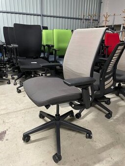 Židle Steelcase Think