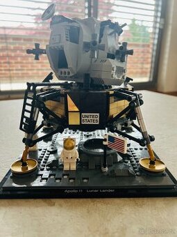 Prodám Lego Apollo 11 Lunar Lander