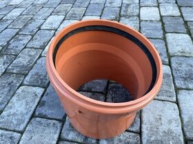 KG koleno DN 300 - úhel 15°