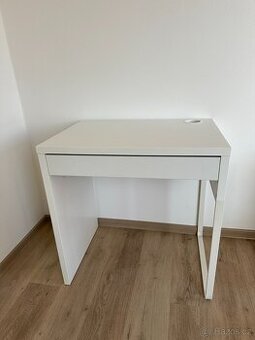 Dětský psací stůl Ikea 73x50cm