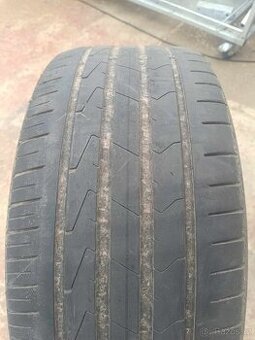 Hankook 225/45 R17
