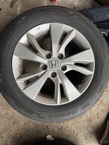 Honda HRV 17" alu kola + zimní pneu - 1