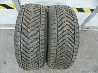 2ks Sebring celoroční 185/65r 14 DOT 4021 cca. 6mm