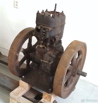 Stabilní motor Slavia 4-5HP Vivax