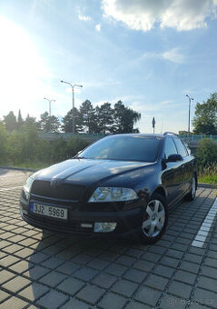 ŠKODA OCTAVIA II COMBI 1.9 TDI ELEGANCE, SERVISKA, 2x ALU
