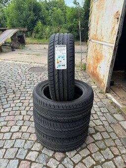 NOVÉ letní pneu MATADOR 235/55/19