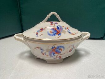 Porcelánová dóza
