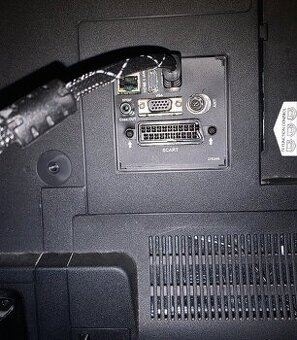 LED Smart TV GoGEN TVF 40384 WEB