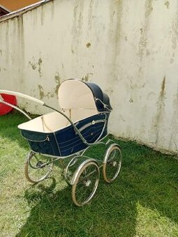 prodej retro kočárku