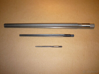 Výstružník kuželový na kolíky a nýty