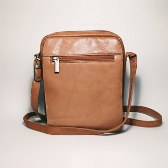 Stylová dámská crossbody kabelka - světle hnědá