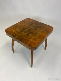 Luxusní konferenční stolek Halabala po renovaci