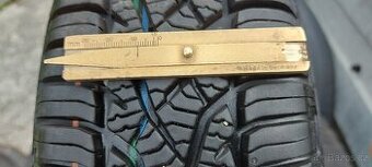 Celoroční pneu 155/80R13 Barum (24)