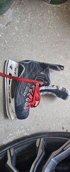 Brusle Bauer Nexus 1000