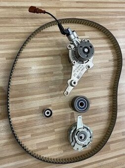 Sada rozvodů orginál 05L198119A originál s pumpou