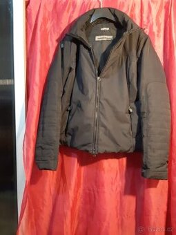 Pánská zimní bunda značky ASPESI.