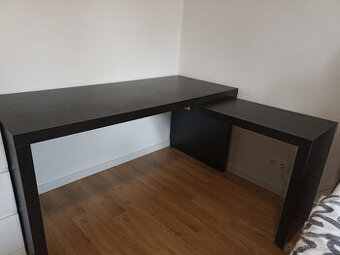 MALM psací stůl (černý)