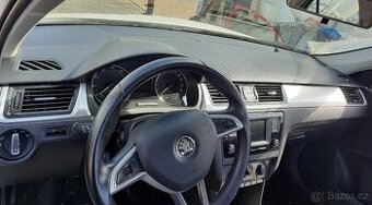 nd z škoda rapid 1.2tsi světle tmave modrá