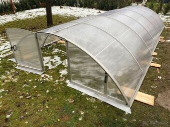 Bazénové zastřešení