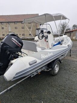 motorový člun ADVENTURE V-500