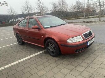 Škoda Octavia 1