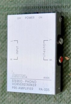 Předzesilovač Hama pro magnetodynamickou přenosku gramofonu