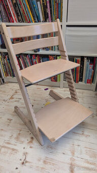 Rostoucí židle Stokke Tripp Trapp - bílá