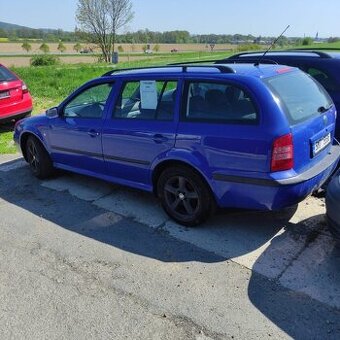 Škoda Octavia combi LPG Tour Modrá - 1