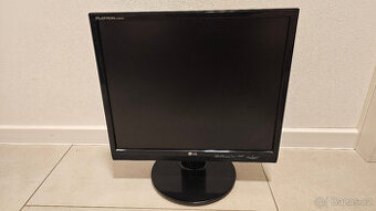 Monitor LG FLATRON L1954SM vestavěné reproduktory