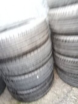 PRODÁM 4 LETNÍ PNEU GOODYEAR 215/65/16, CENA JE ZA 4 PNEU.IN