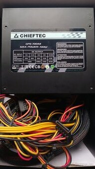 PC zdroj Chieftec GPS-700A8, 700 W