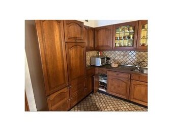 Akce: Selská dubová kuchyně se spotřebiči,4781